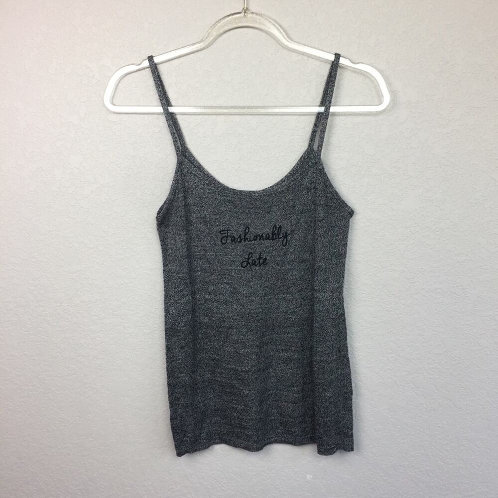 FOREVER 21 Fasionably Late Tank Size S